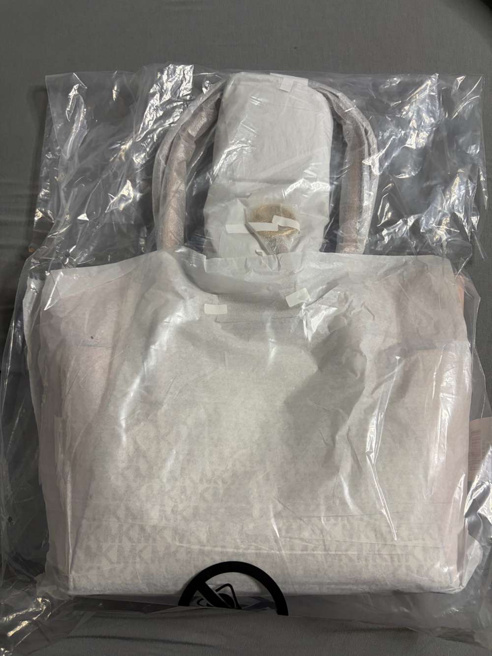 Michael Kors Charlotte Dark Powder Blush Large Tote w/ Gold Hardware & MK Charm